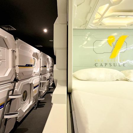 The Yellow Capsule Cancun Close To Airport Exterior foto